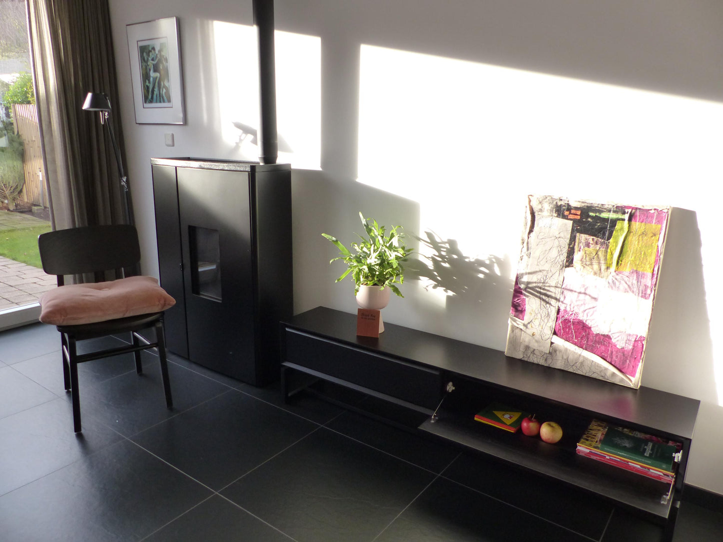 Scandinavian design TV furniture black